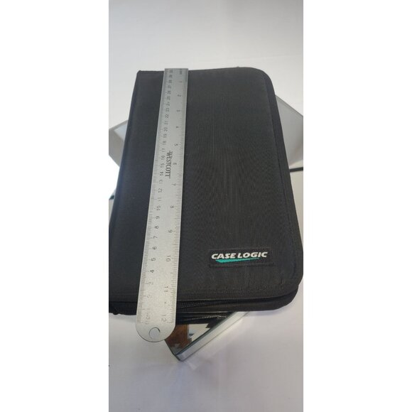 Vintage Case Logic 48 CD DVD Storage Case Binder Holder Black Zipper Nylon - Picture 10 of 10